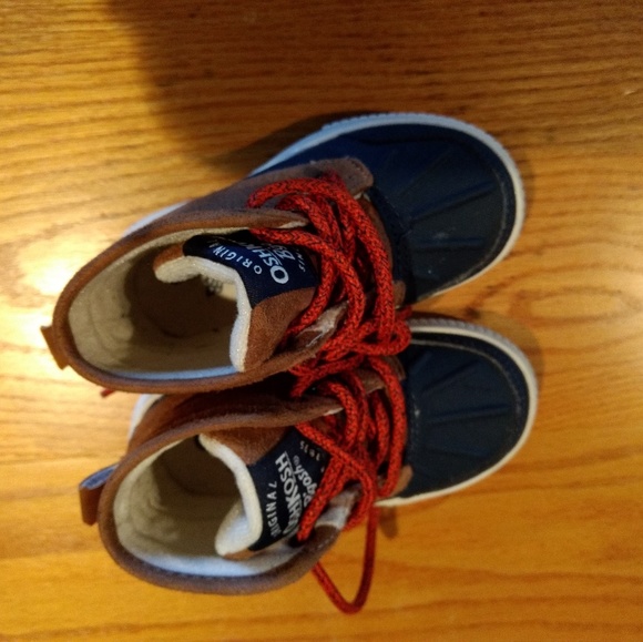 OshKosh B'gosh Other - Toddler Duck Boot